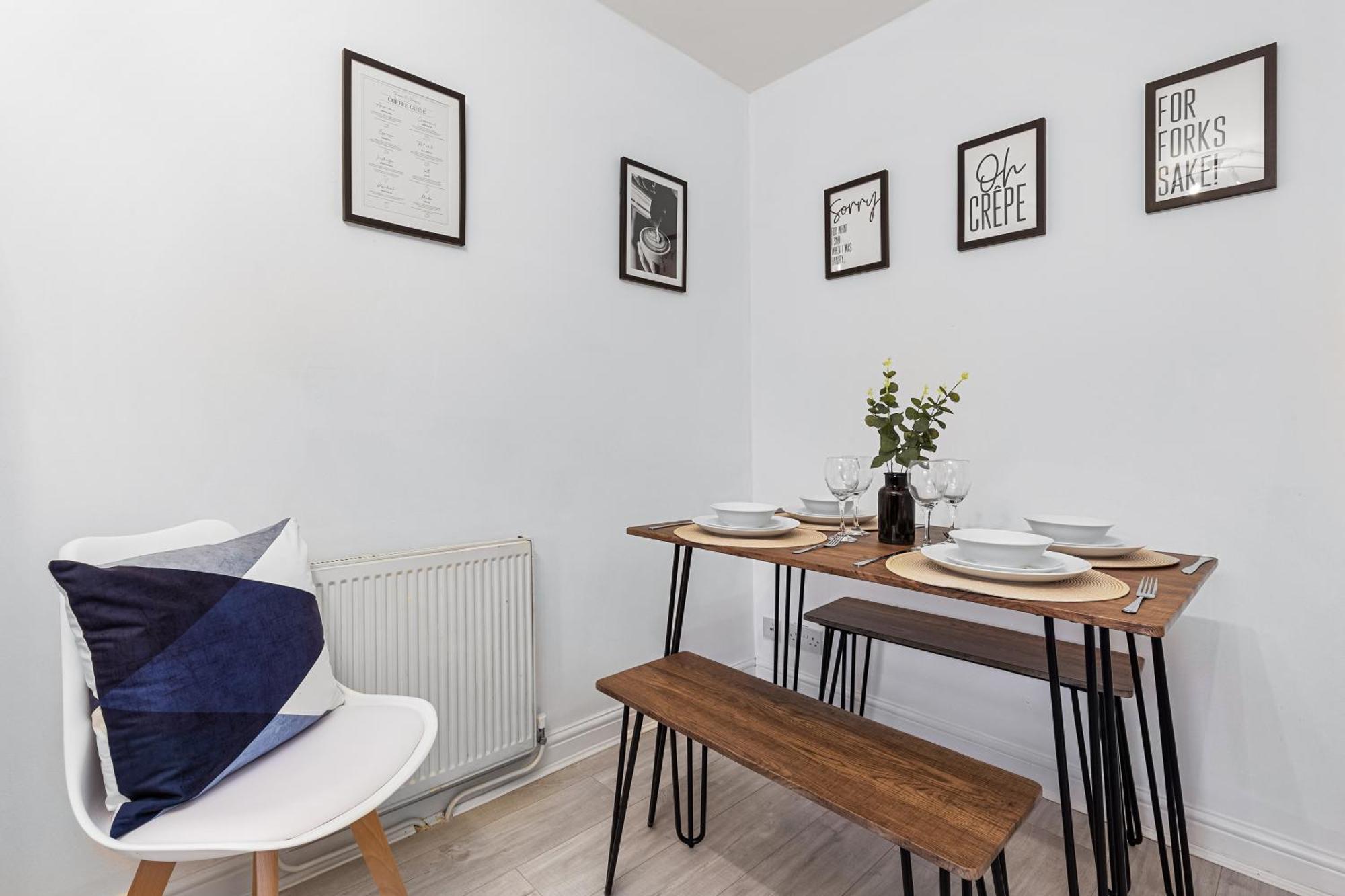 The Holloway Suite - 1Br Modern Apartment Лондон Экстерьер фото